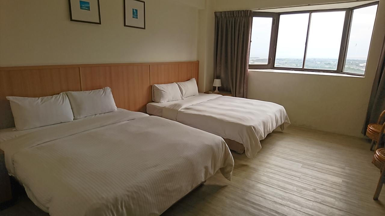 Angela Hotel Taitung Exterior photo